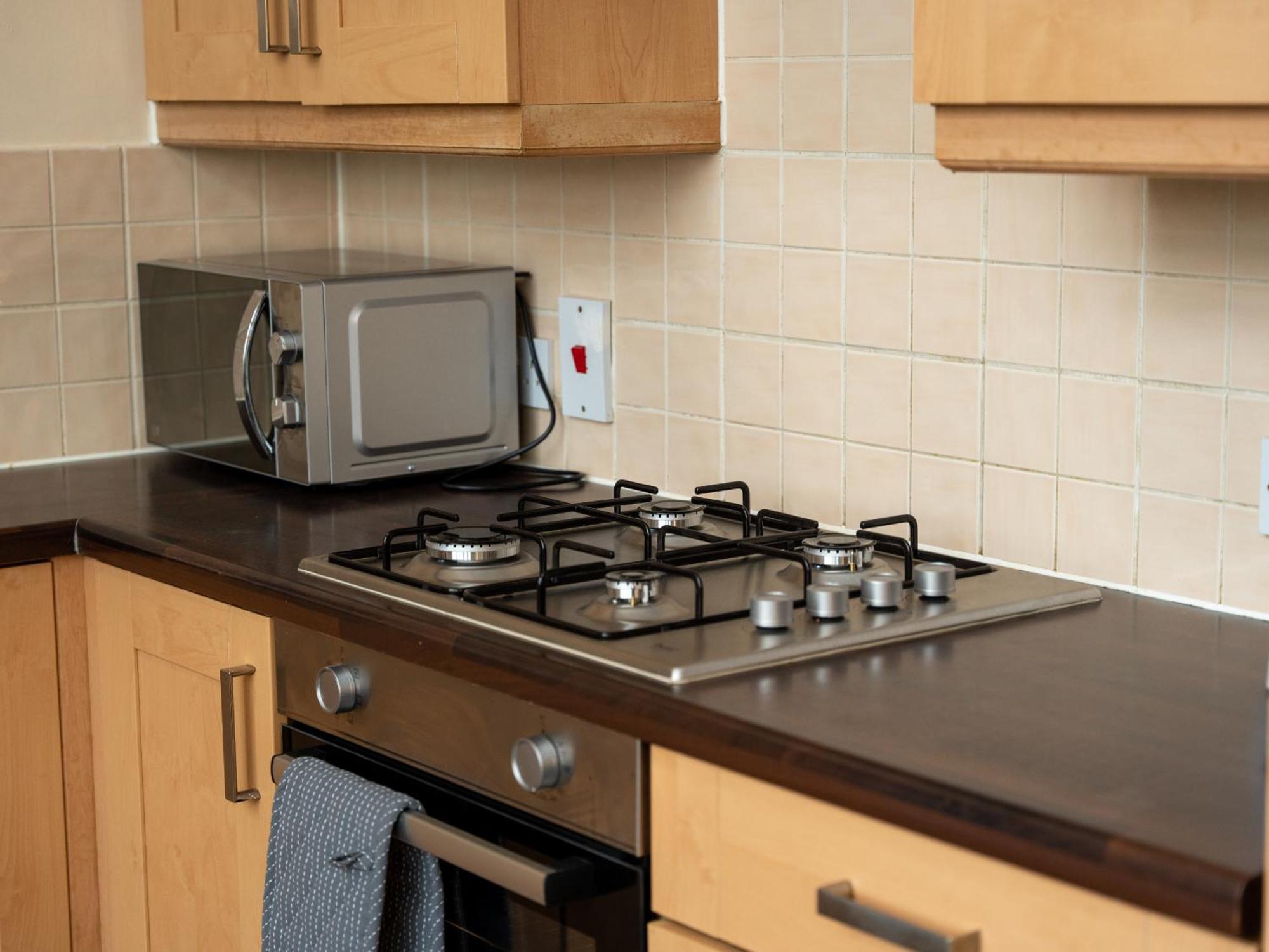 Luxury 2 Bed Apartment - Near Heathrow, Legoland, Windsor Slough Extérieur photo