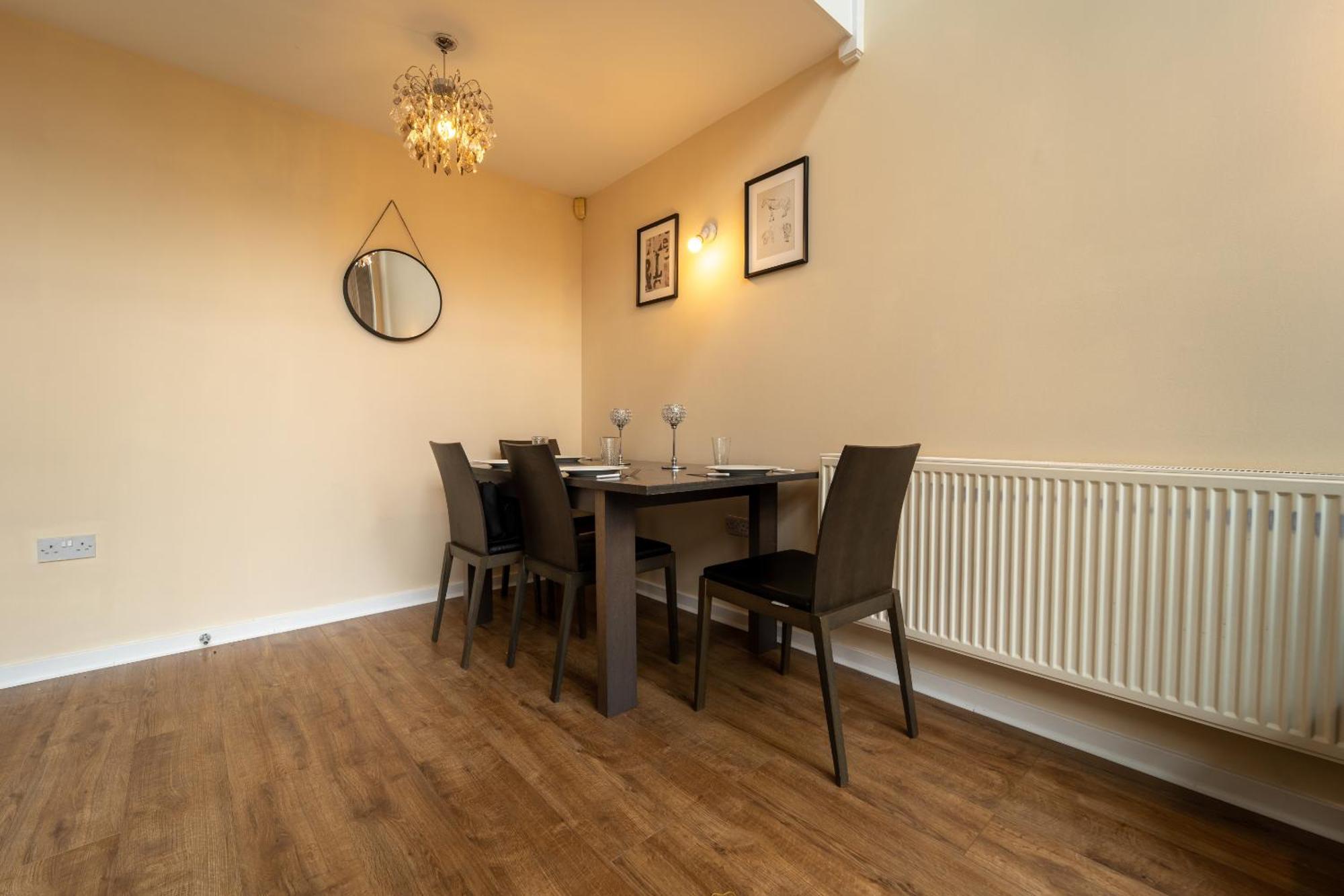 Luxury 2 Bed Apartment - Near Heathrow, Legoland, Windsor Slough Extérieur photo