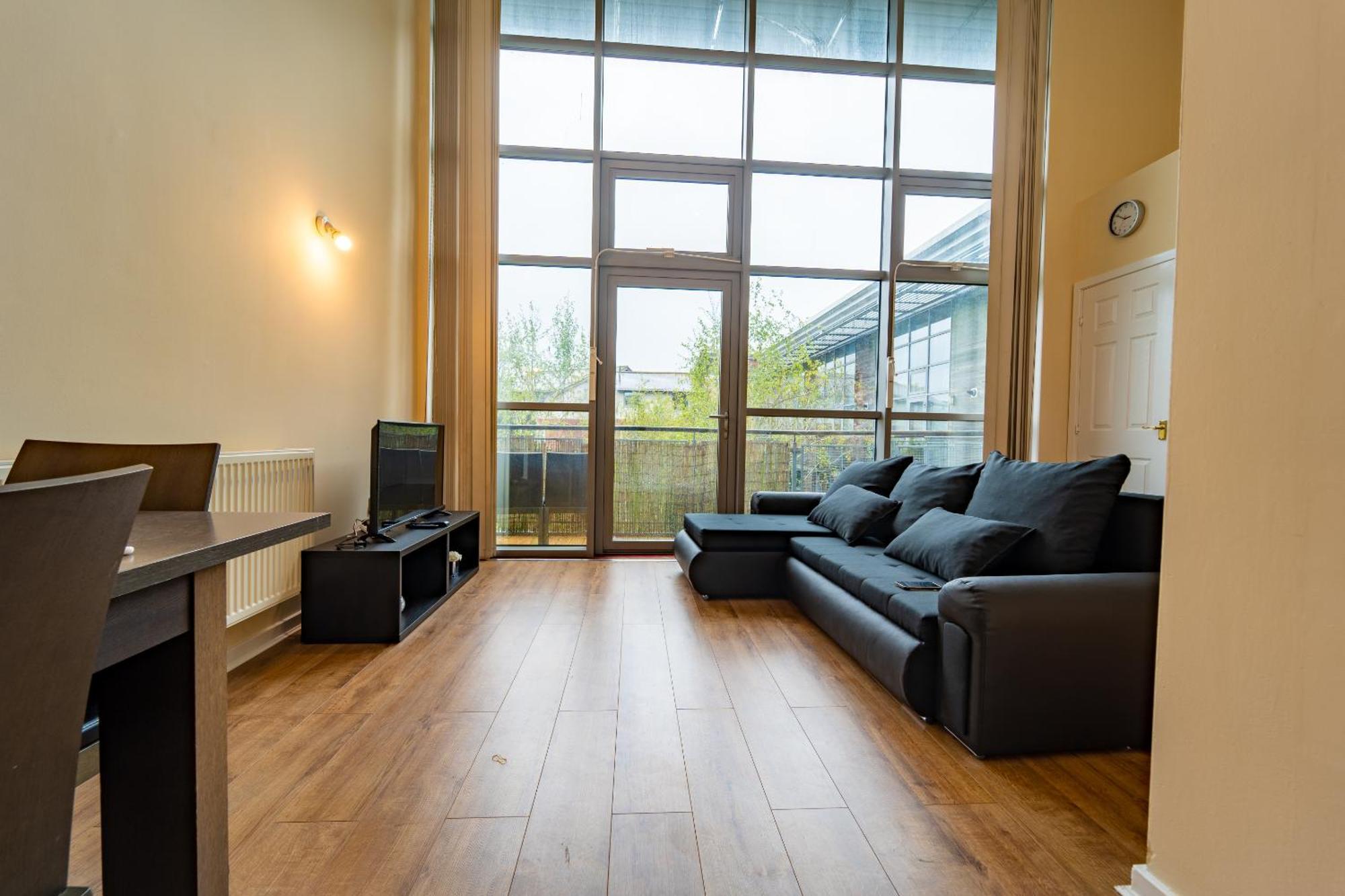 Luxury 2 Bed Apartment - Near Heathrow, Legoland, Windsor Slough Extérieur photo